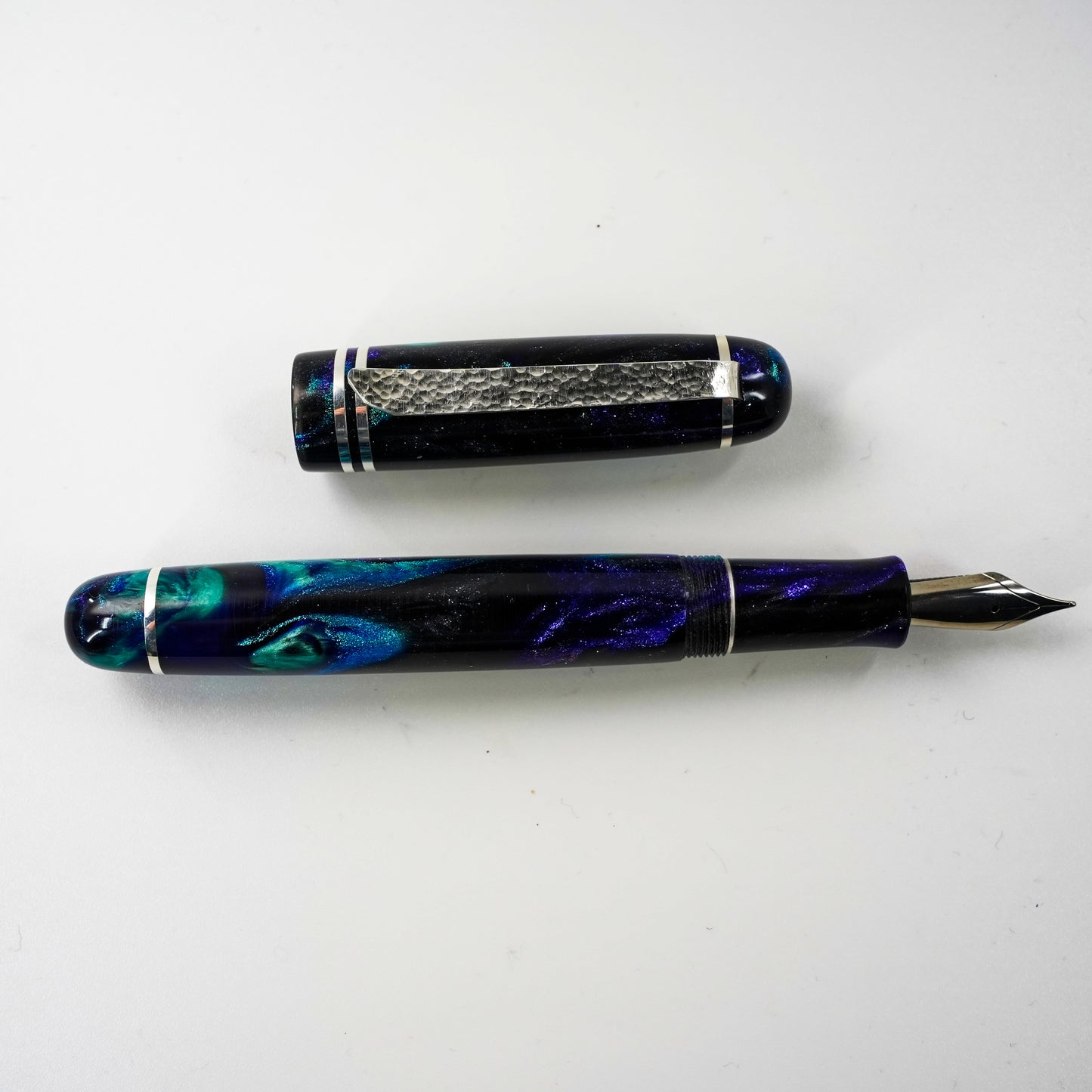 Silver Series Babylon Abalone.