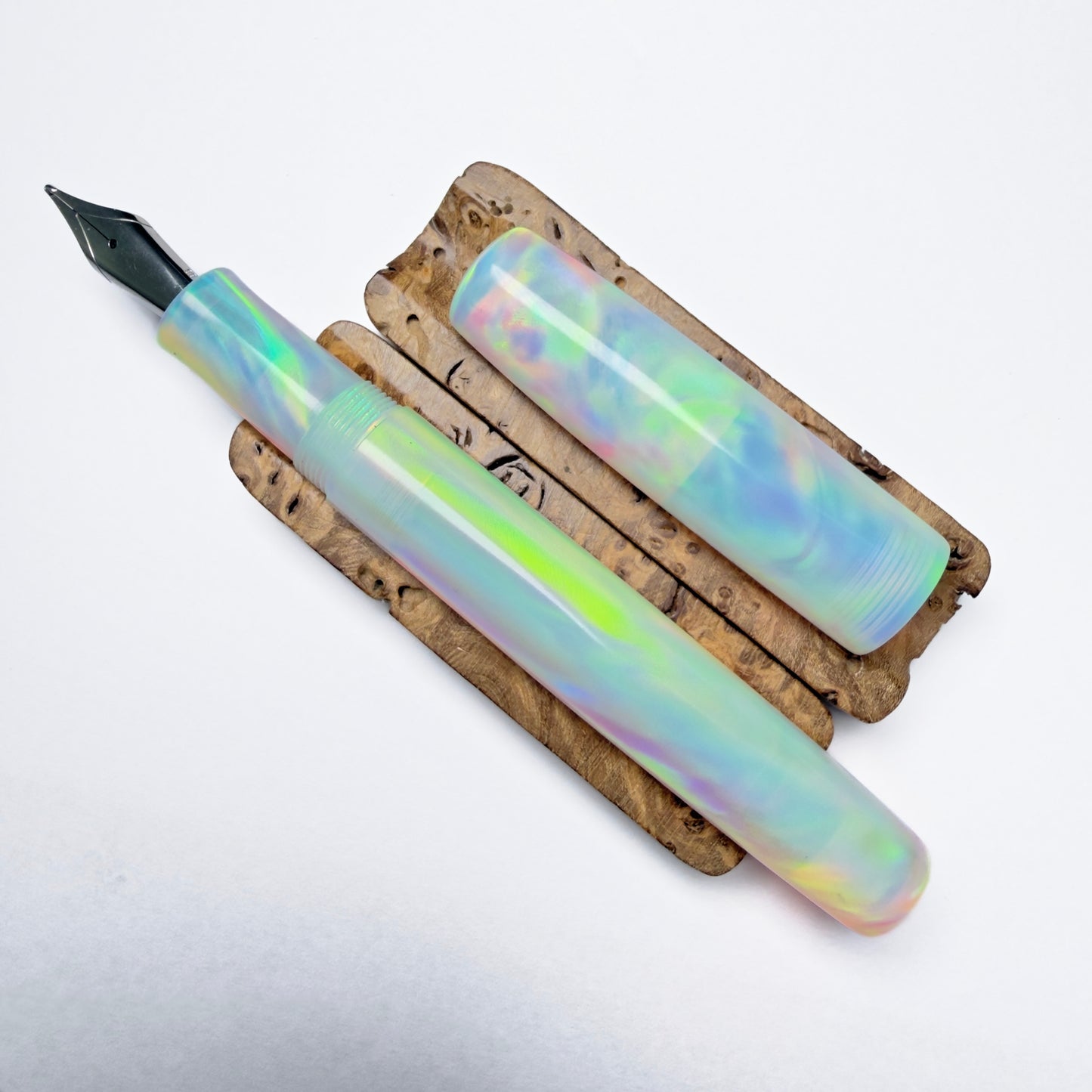 Oparex Nebula Opal, Aurora White No 2