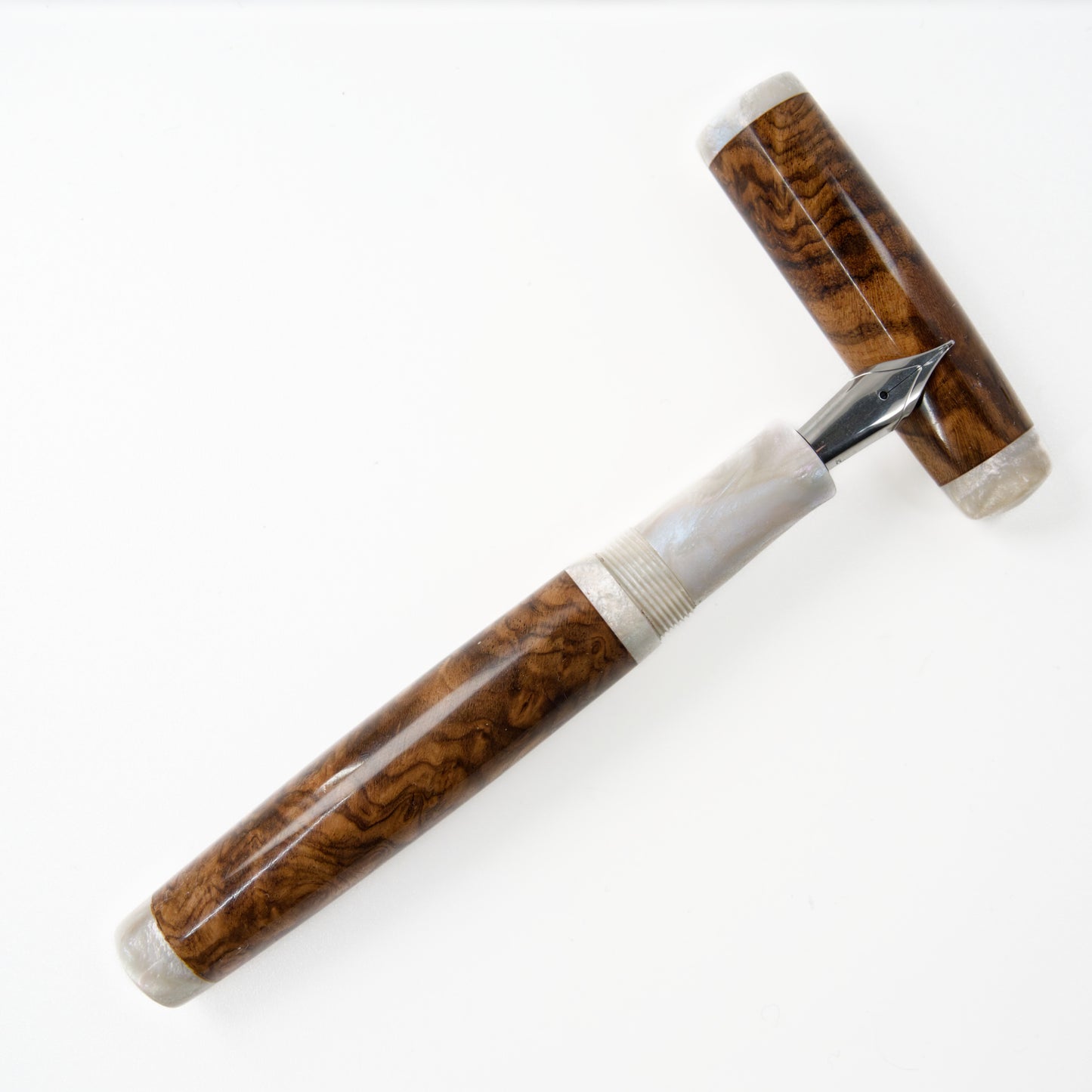 Wood Series Walnut Burr Fountain pen.