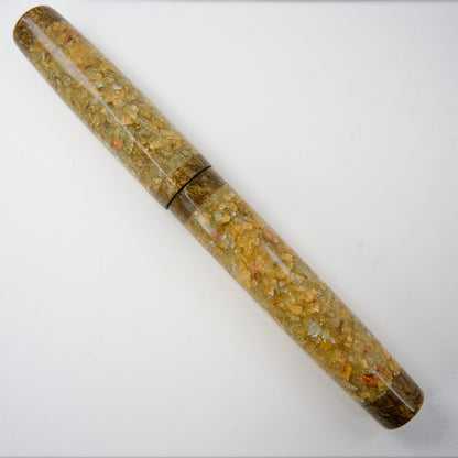 Simply Elegant Fountain pen Glorious Golden Glow.