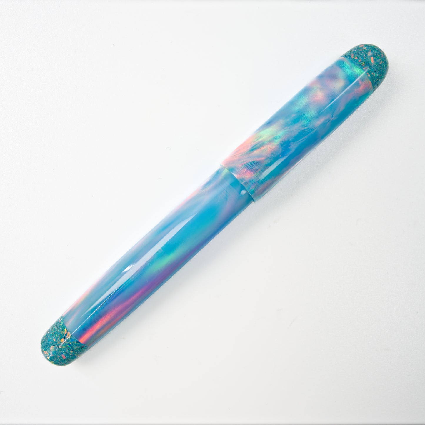 Simply Elegant Premium Plus. Oparex Nebula Opal, Rainbow No4.