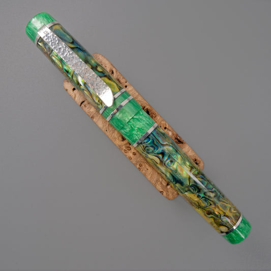 Abalone Shell Bamaluz fountain Pen.