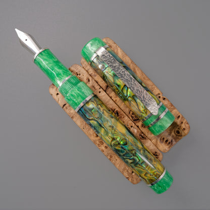 Abalone Shell Bamaluz fountain Pen.