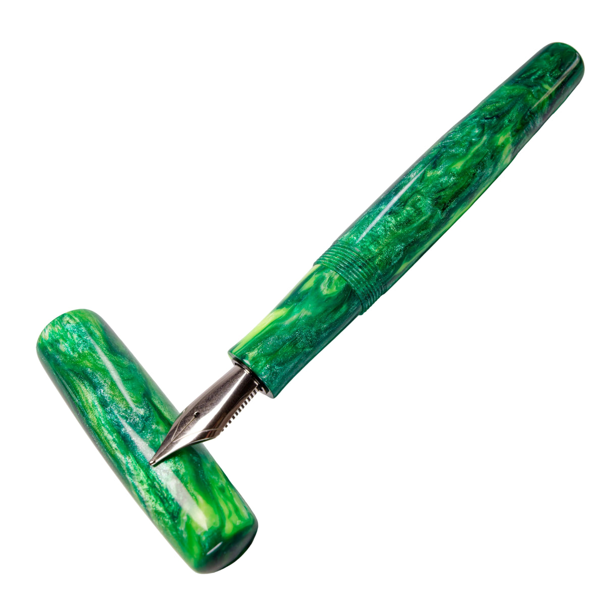 Simply Elegant Fountain Pen, Glorious Green.