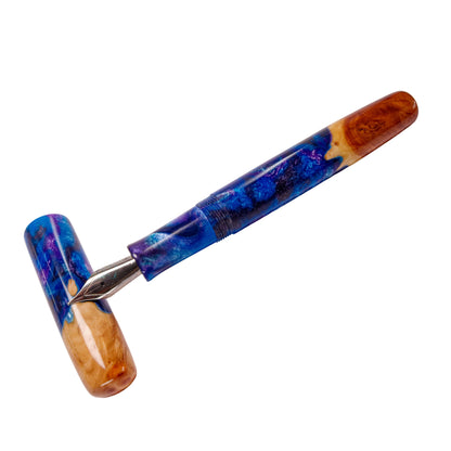 Wood Hybrid Fountain Pen, Majestic Blue Mix.