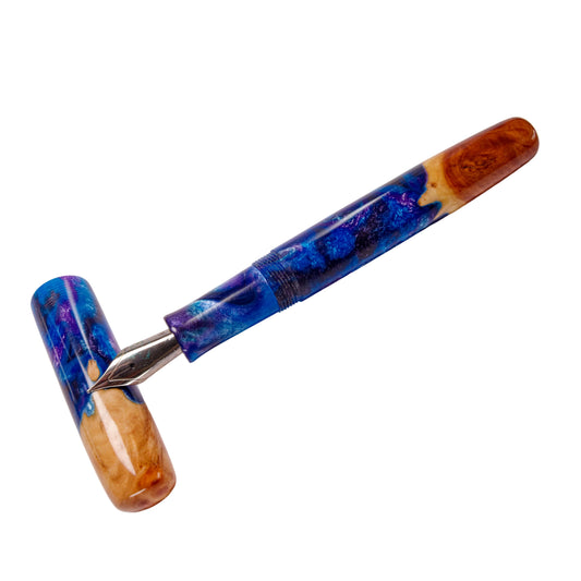 Wood Hybrid Fountain Pen, Majestic Blue Mix.