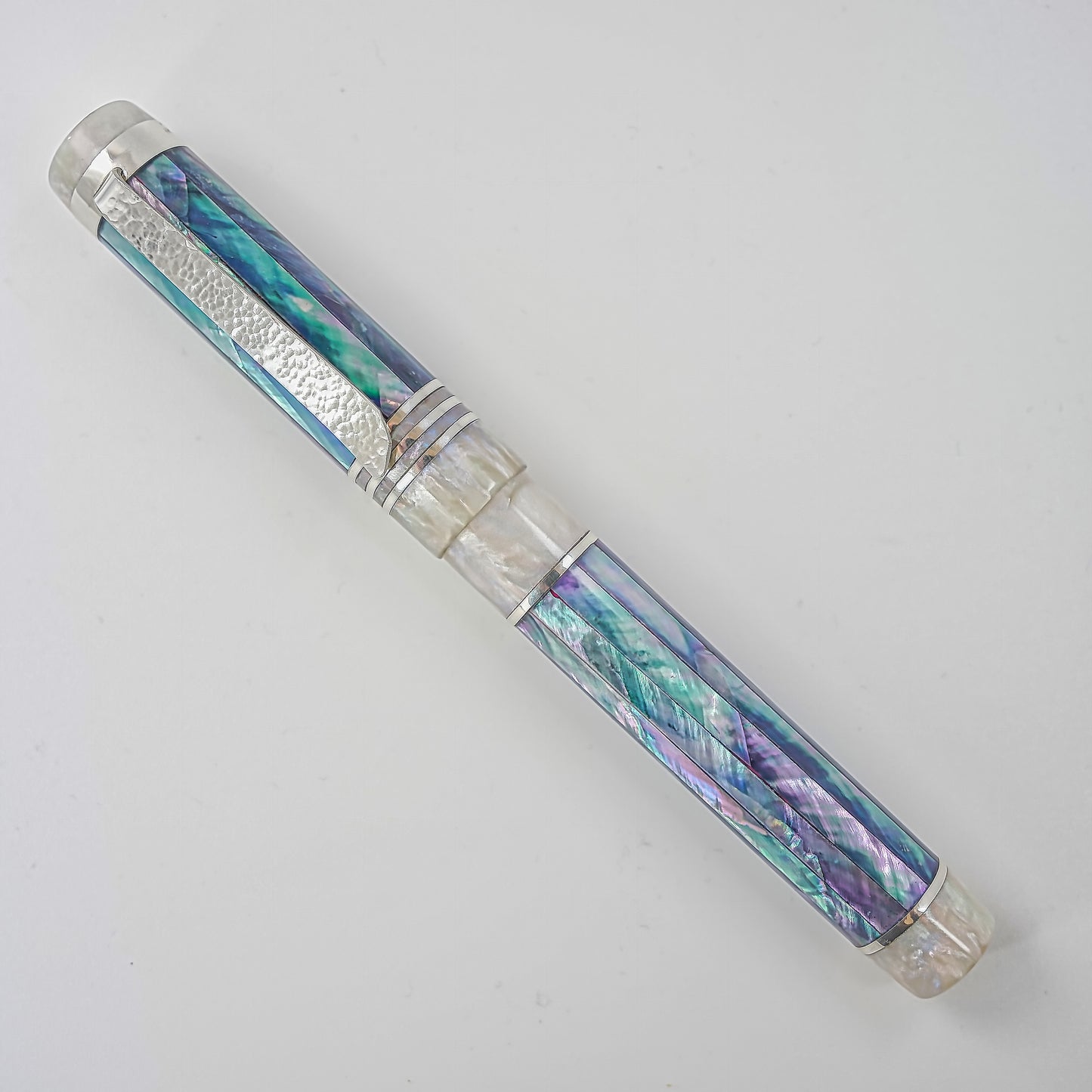 Bamaluz Mother of pearl dark strip