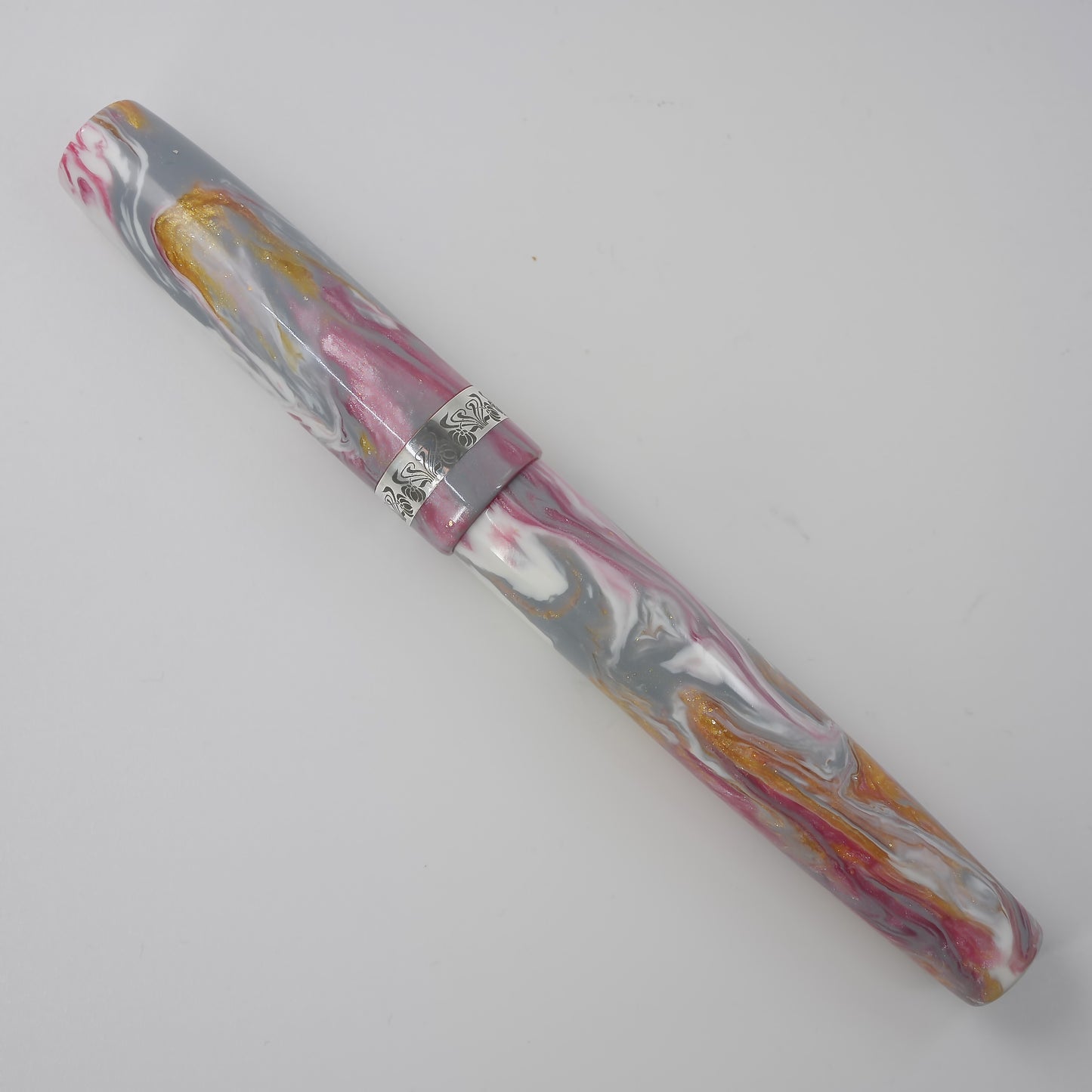Simply Elegant Paris in Bloom, Banded.