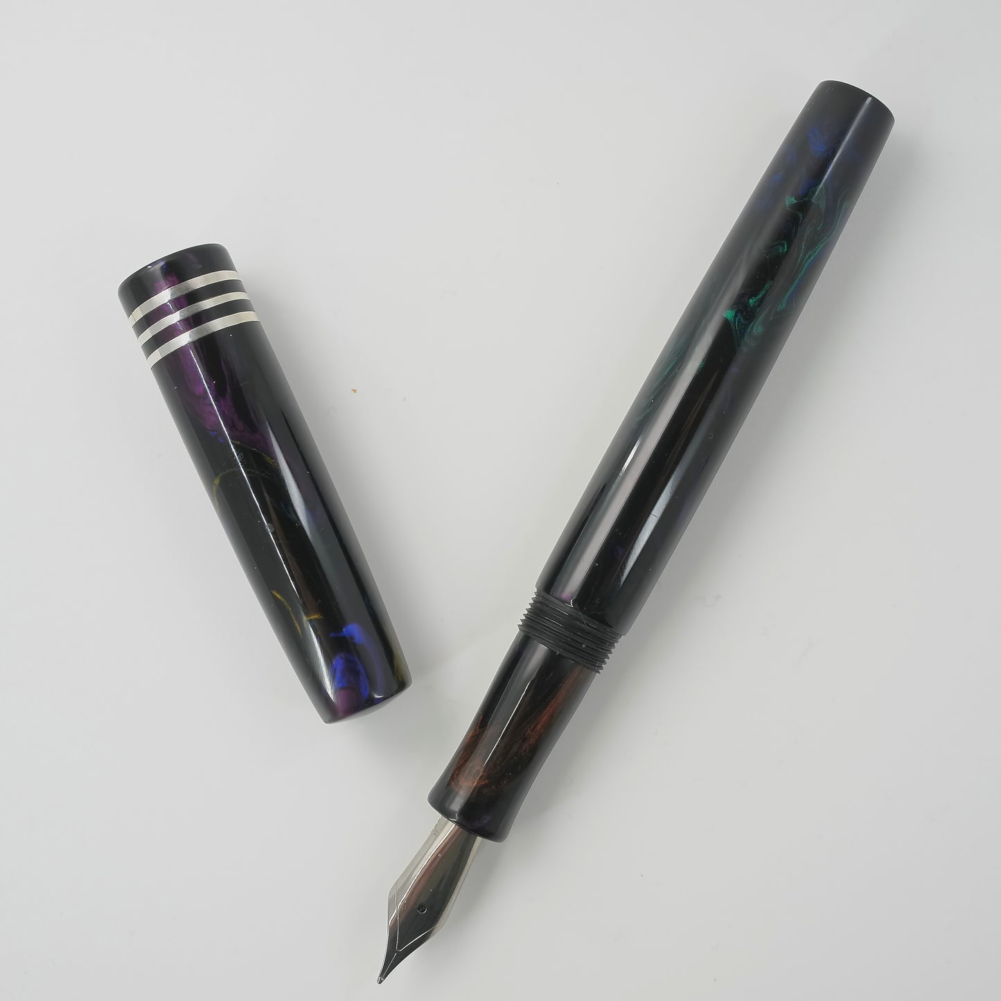 Simply Elegant, Midnight oil, Banded.