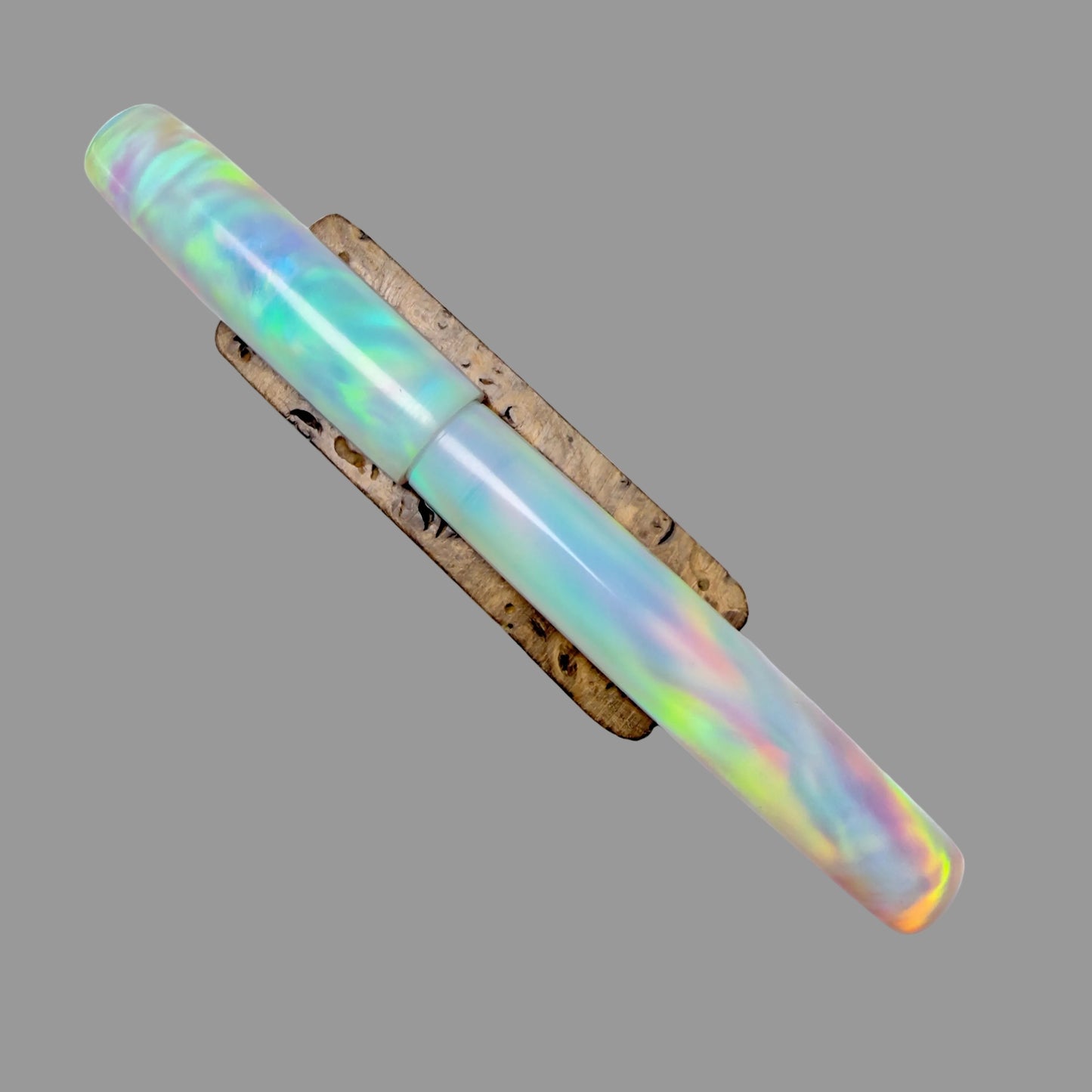 Oparex Nebula Opal Aurora White. No 3