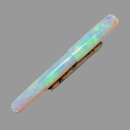 Oparex Nebula Opal, Aurora White. No 4