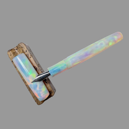 Oparex Nebula Opal, Aurora White. No 4