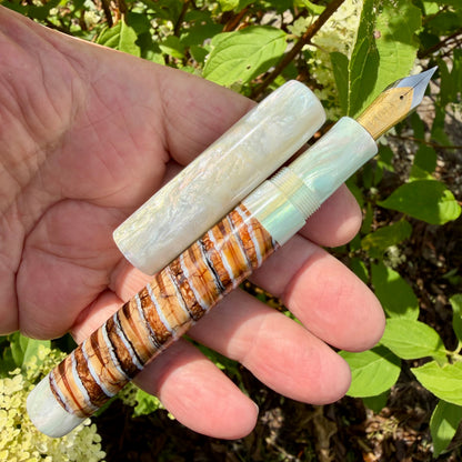 Woolly Mammoth Tooth fountain pen